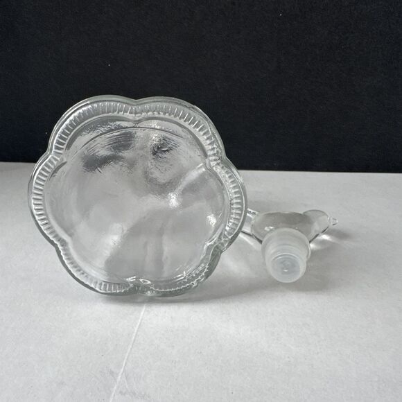 Beautiful Clear Glass Decanter w/ Glass Bird Stopper Scalloped Circular Bottom - Picture 6 of 8